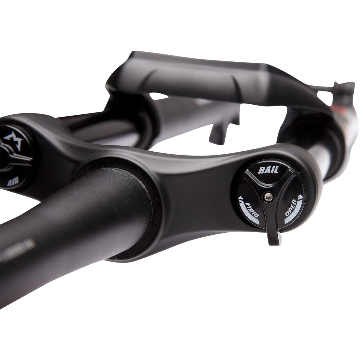 Marzocchi Bomber Z2 - 29" Fork - 130mm - Tapered - 44mm Offset - Boost 15x110mm - matte black